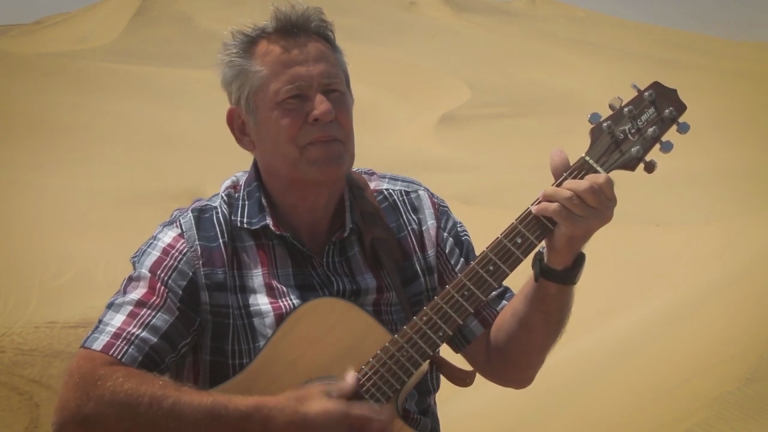 Begrawe My In Die Beeskraal – Eddie van der Merwe